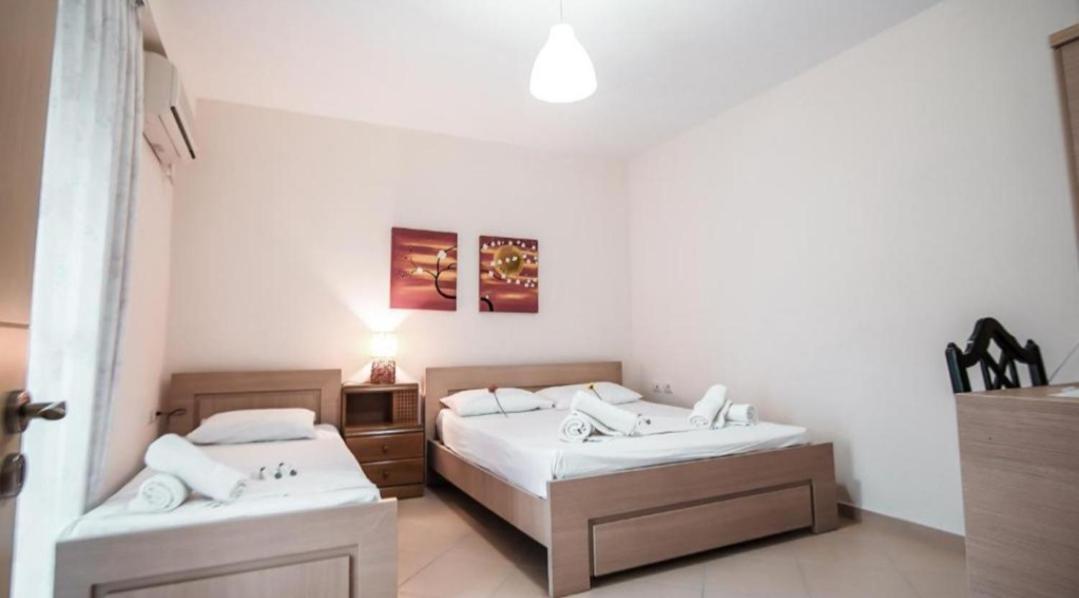 Summer Life Apartments Sarandë Buitenkant foto