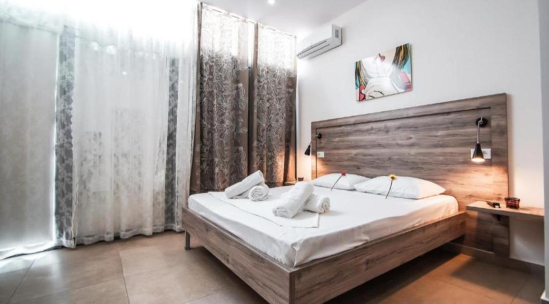 Summer Life Apartments Sarandë Buitenkant foto