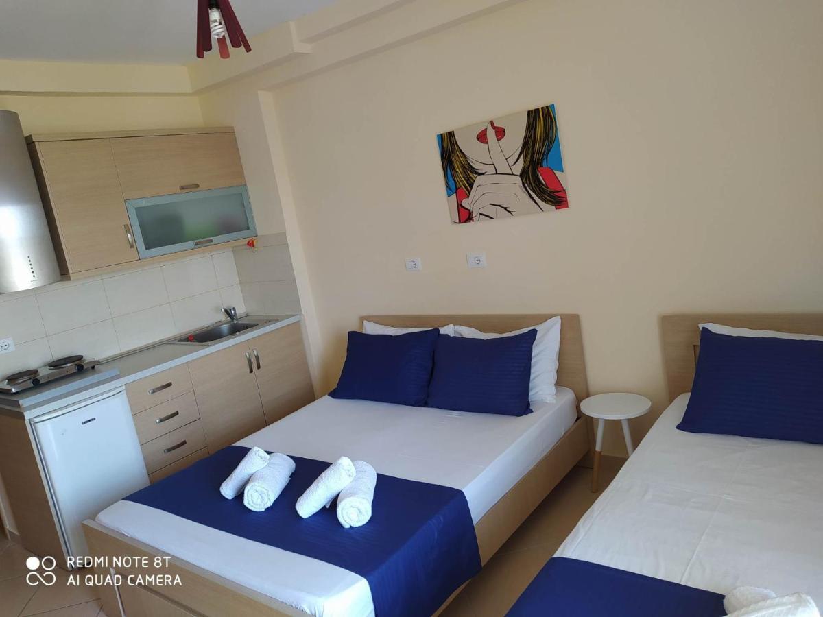 Summer Life Apartments Sarandë Buitenkant foto