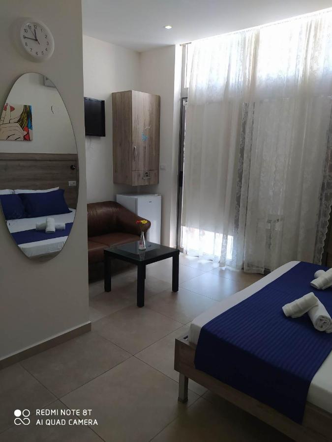 Summer Life Apartments Sarandë Buitenkant foto