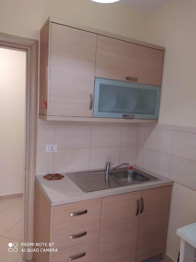 Summer Life Apartments Sarandë Buitenkant foto